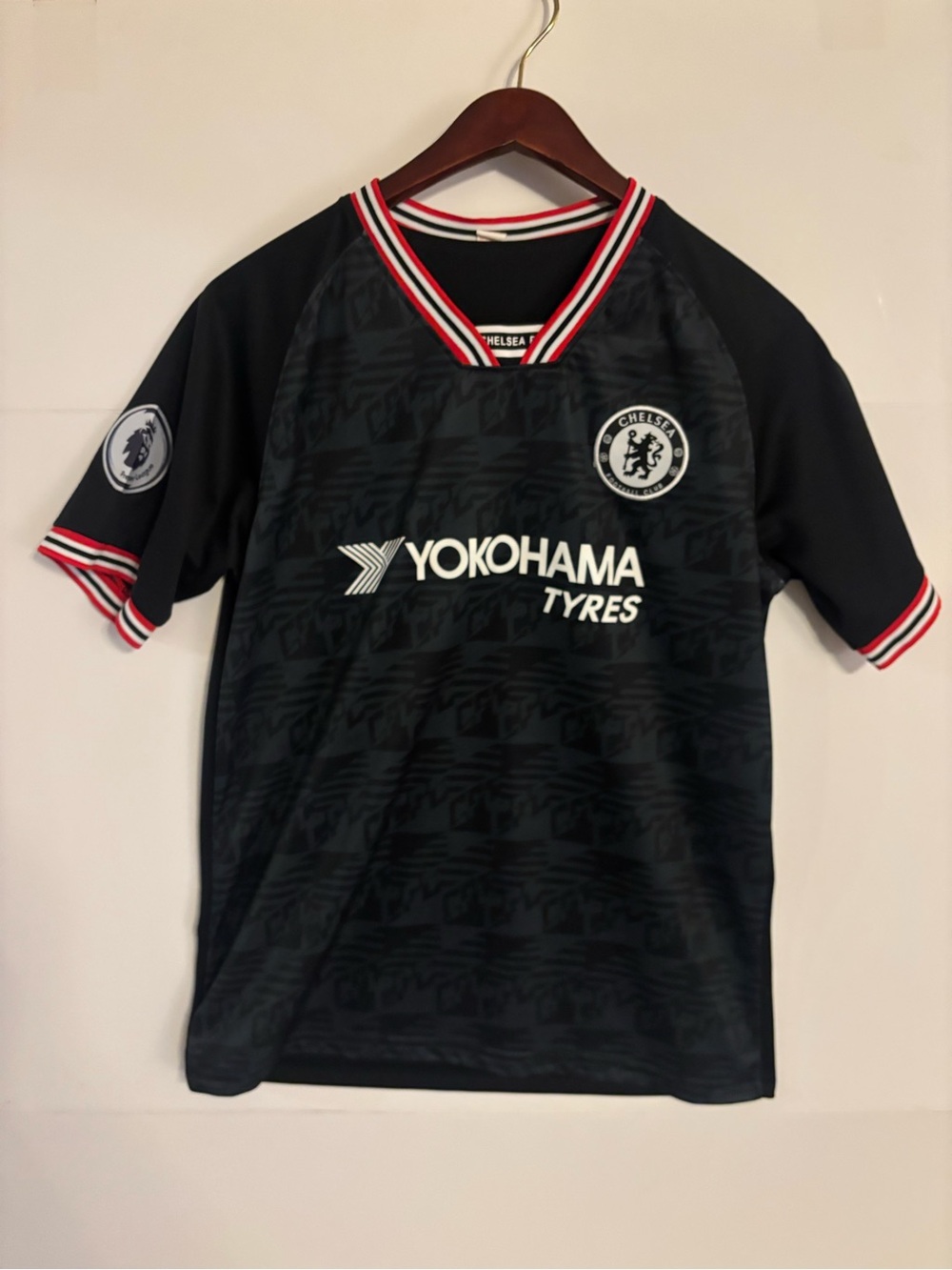 Chelsea Premier League Soccer Jersey, Black/Red/White, Gutters #11, L